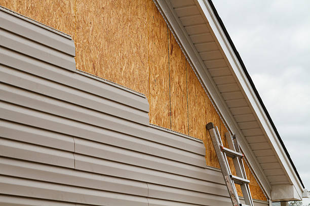 24/7 Emergency Emergency Siding Repair experts in Martinsville, IN